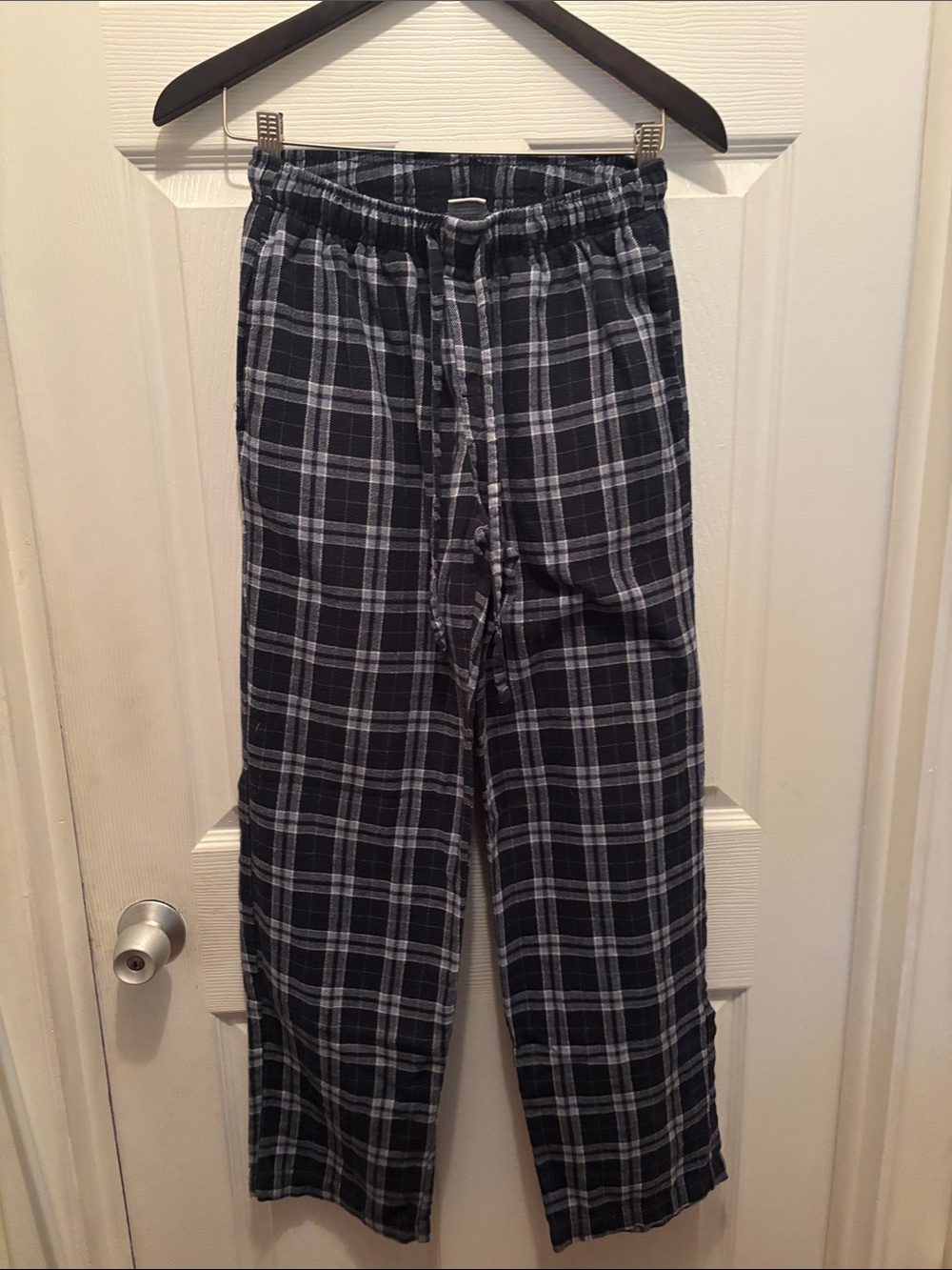 croft & barrow Men's Black & Gray Plaid Jogger Pants